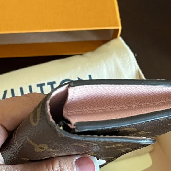 Louis Vuitton Brown and Pink Wallet - Picture 2 of 8